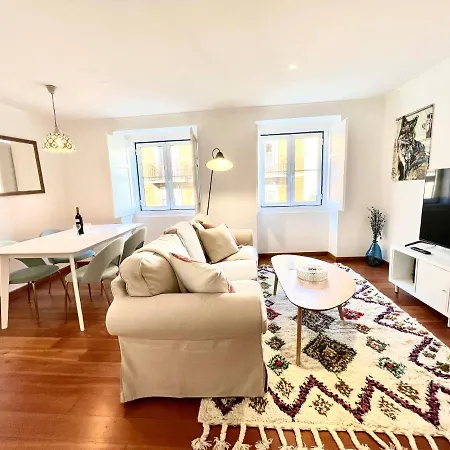 The Star Of Sao Bento Apartment Lisbon